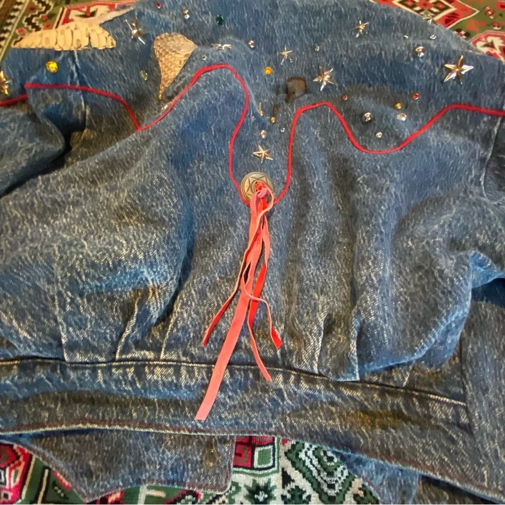 Vintage Denim Rodeo Jacket with Red leather Accents - Picture 9 of 14